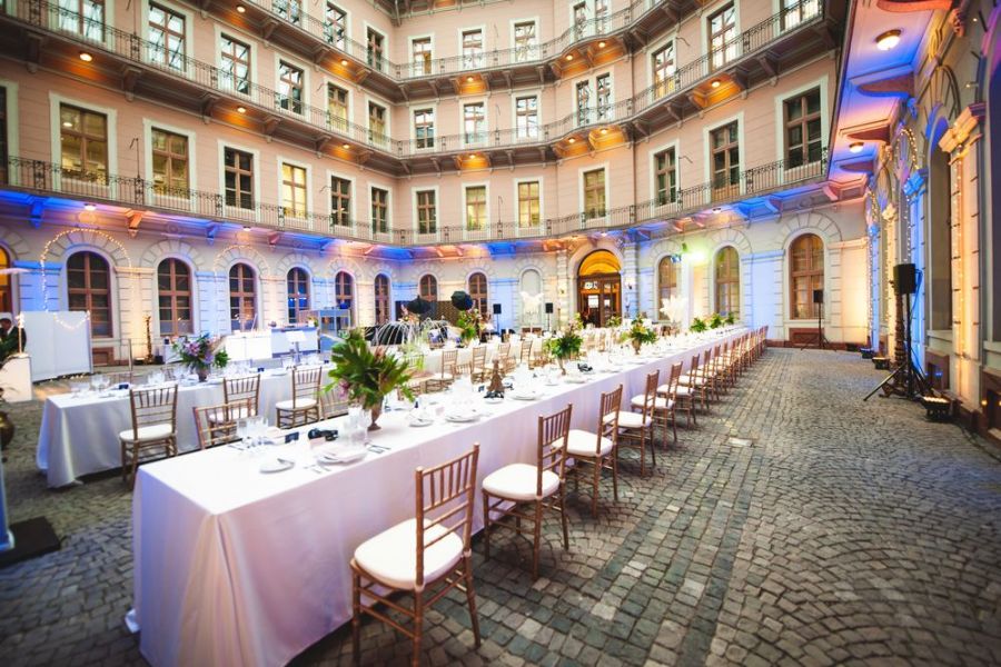 Budapest Central European Fashion Week Front Row Dinner designed by STARDOME // YBL Palota