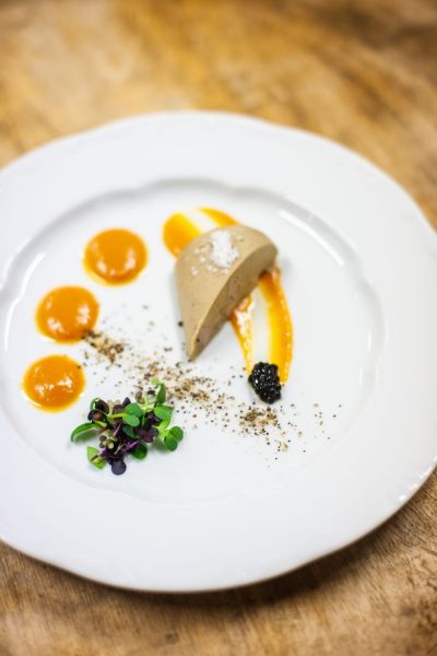 Budapest Central European Fashion Week Front Row Dinner designed by STARDOME // YBL Palota